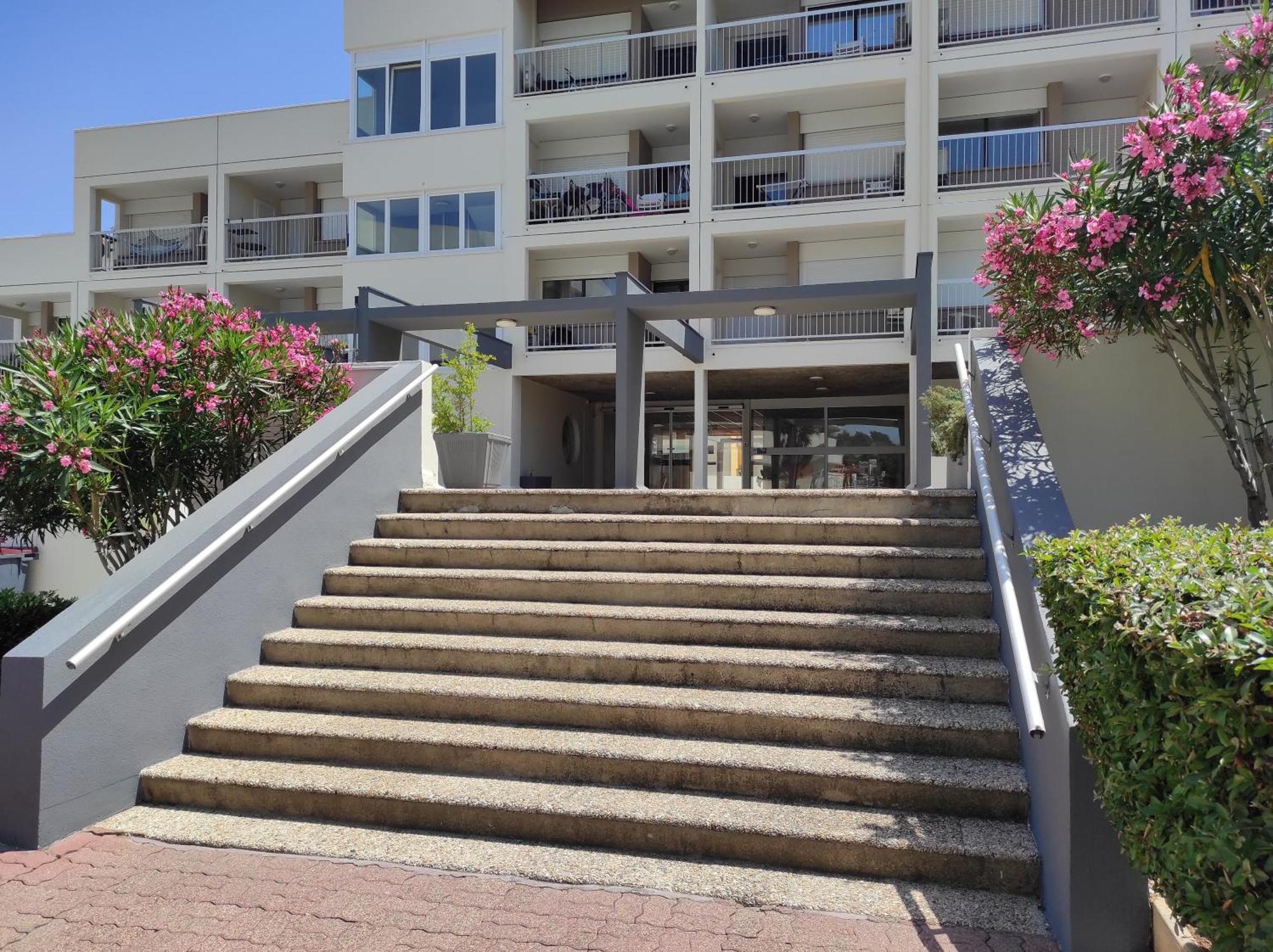 Port Studio Piscine, Parking, Prive,Navette Aeroport Agde Habitación foto